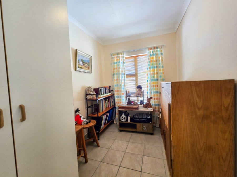 3 Bedroom Property for Sale in Stilbaai Wes Western Cape